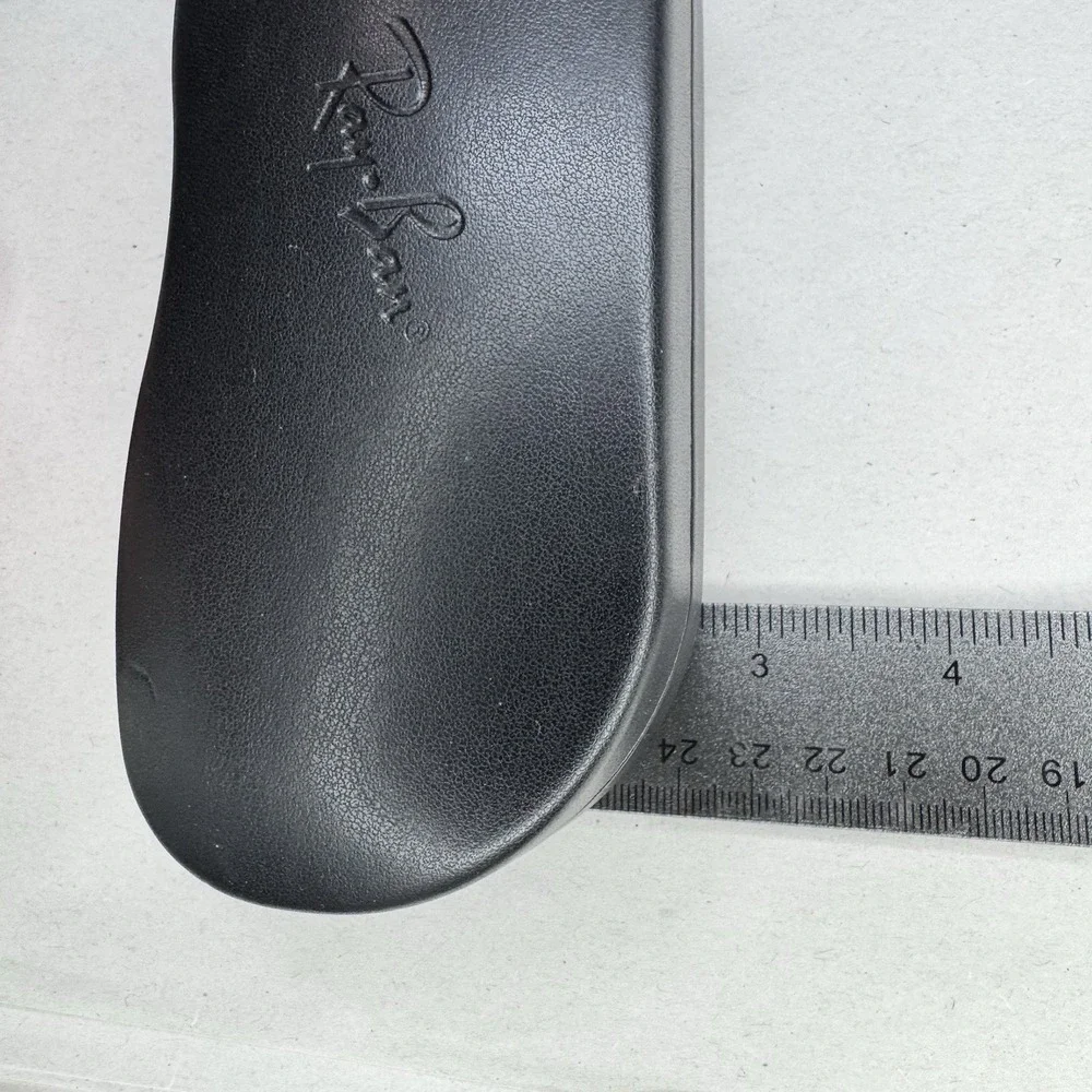 Ray-Ban New Authentic Black Hard Clamshell Eyeglasses / Sunglasses Case
